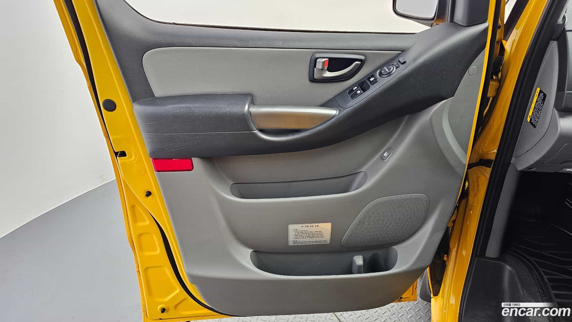 Starex Hyundai 2018.5-INNER-034