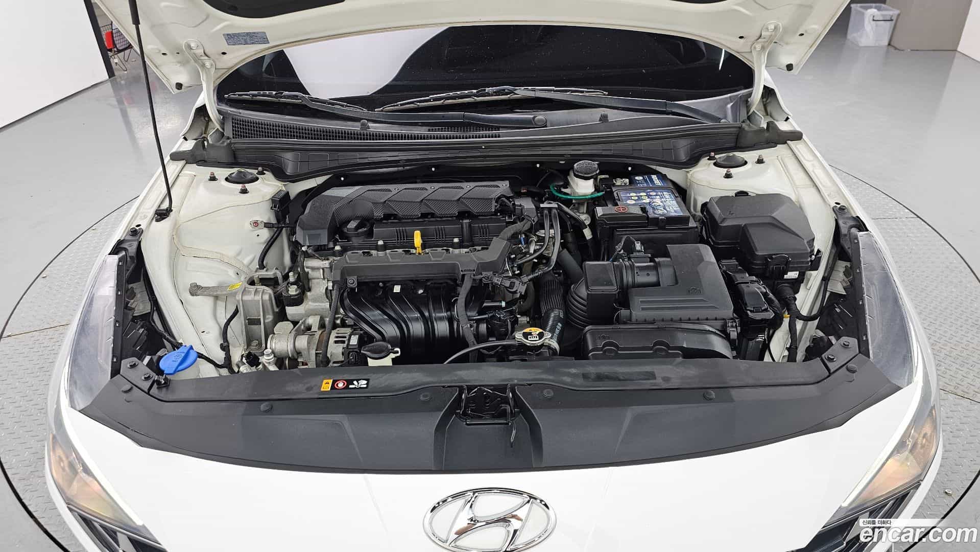 AVANTE Hyundai 2020.3-OUTER-006