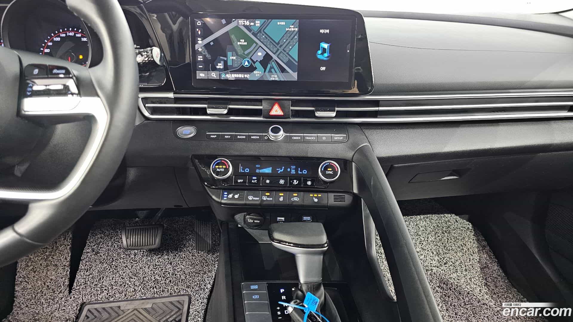 AVANTE Hyundai 2020.3-OPTION-016