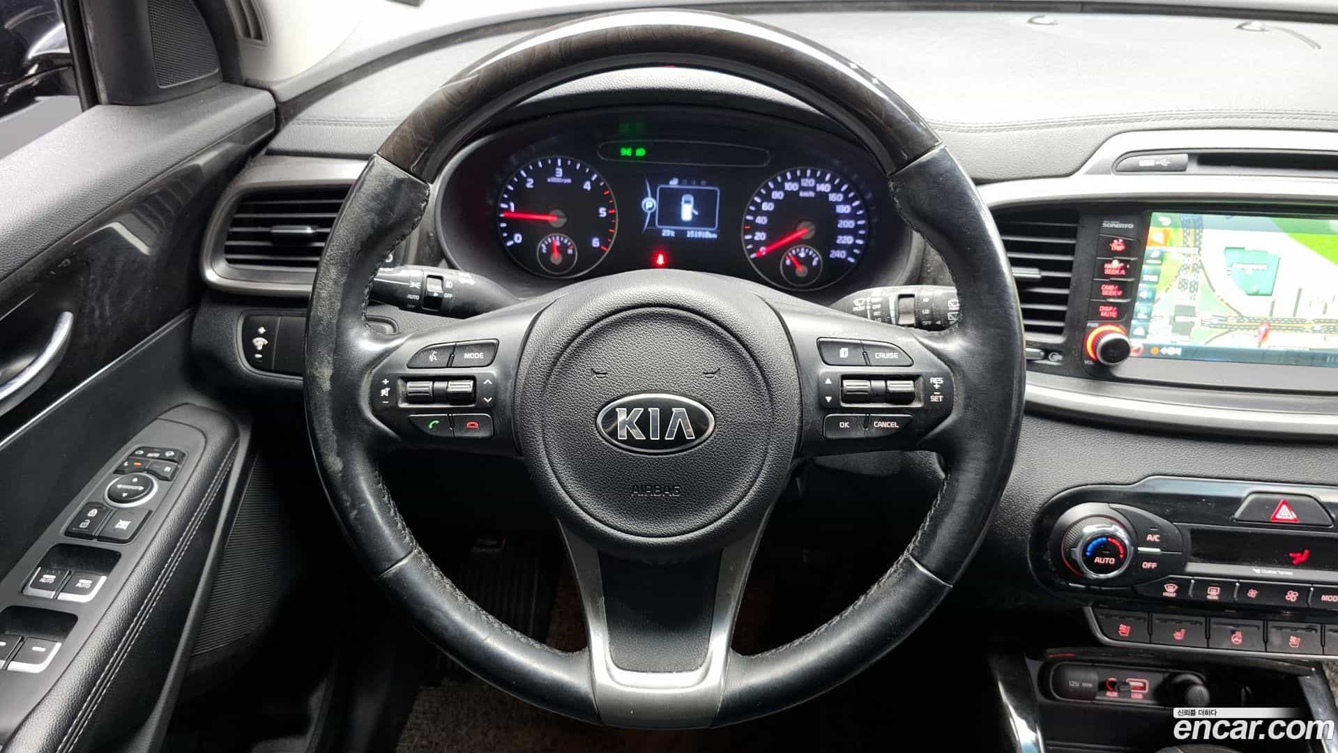 Sorento Kia 2016.6-OPTION-016