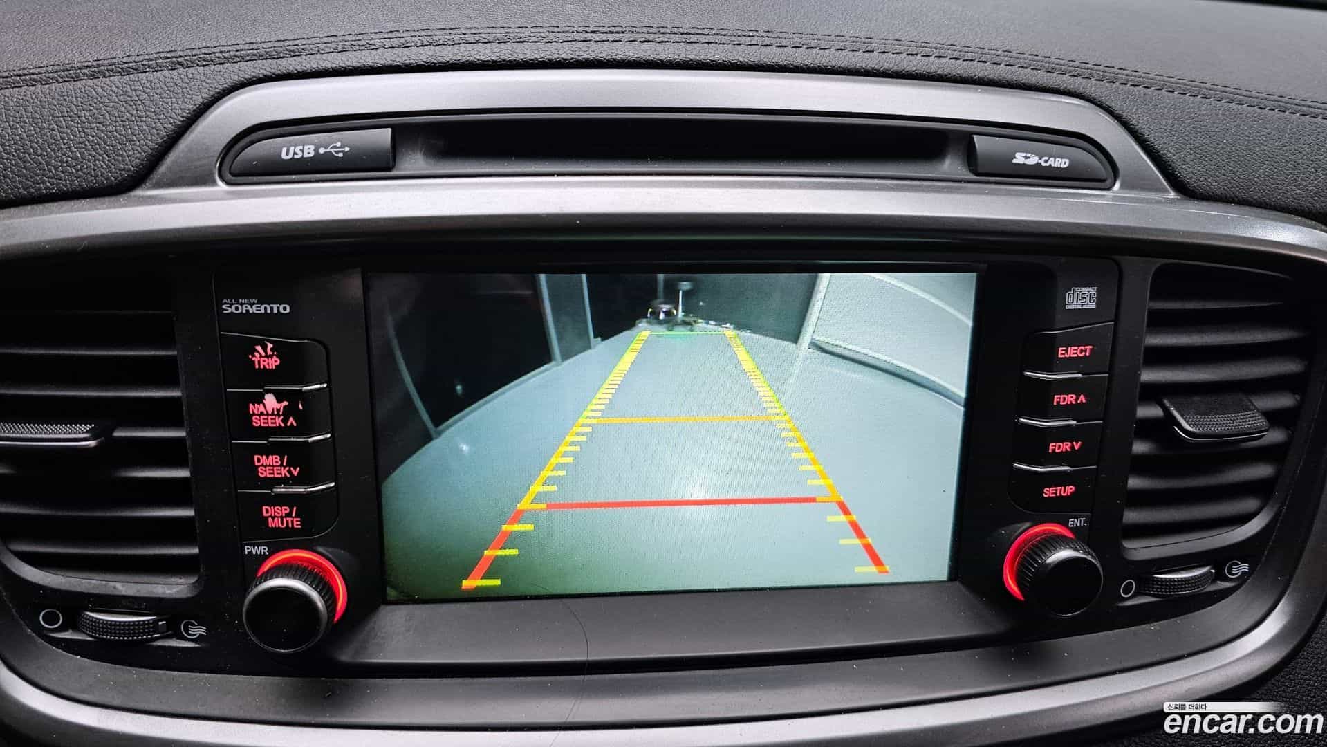 Sorento Kia 2016.6-OPTION-018