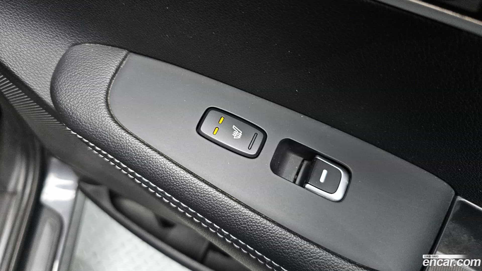 Sorento Kia 2016.6-OPTION-022
