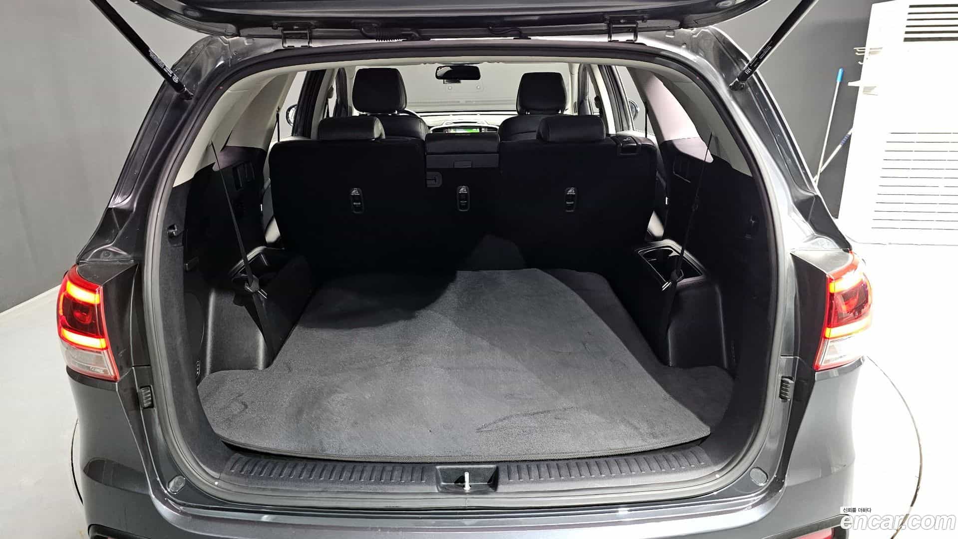 Sorento Kia 2016.6-OPTION-024