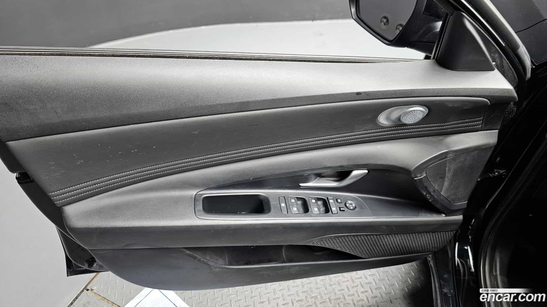 AVANTE Hyundai 2021.3-INNER-034