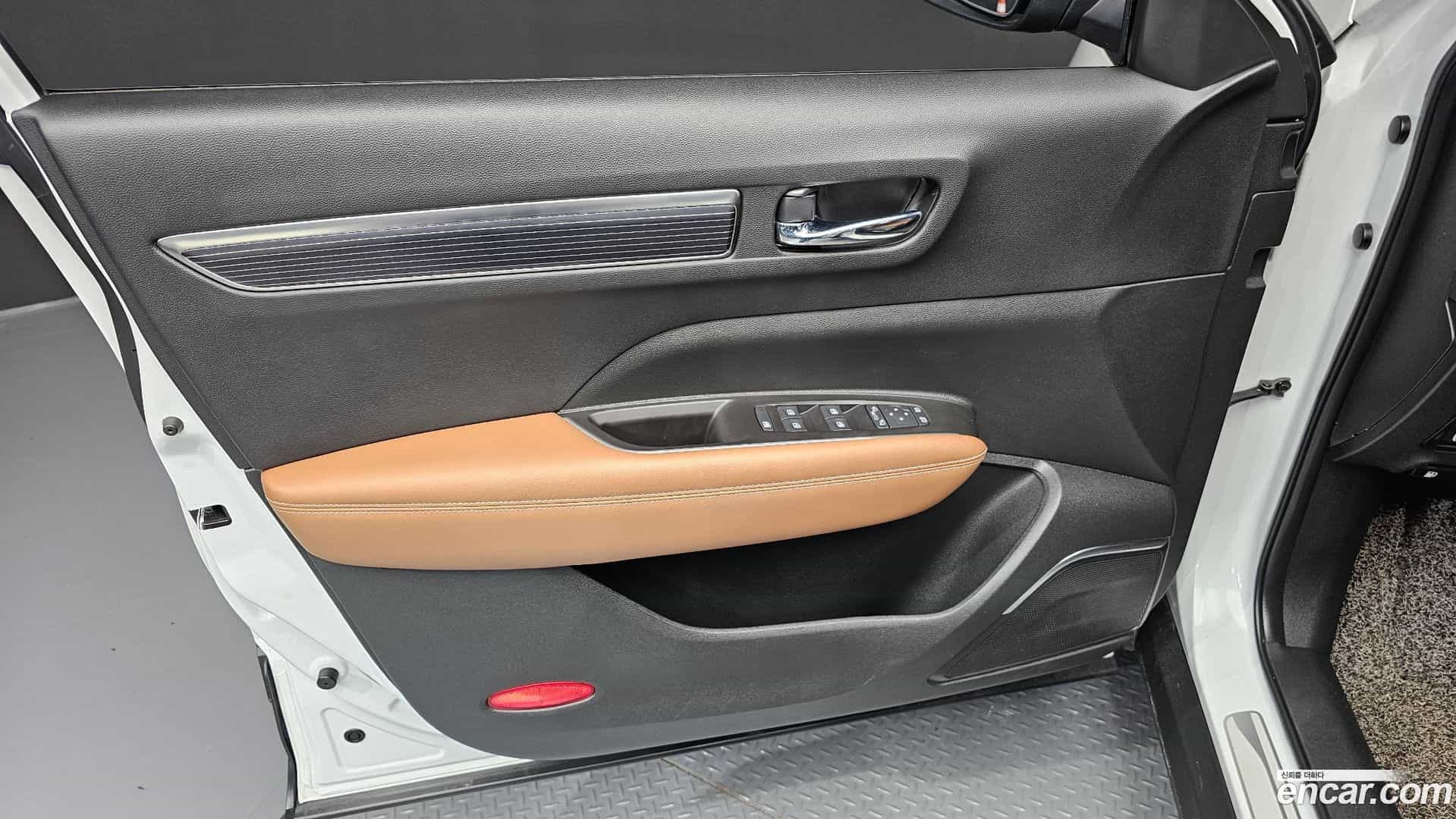 QM6 Renault Korea 2022.3-INNER-034