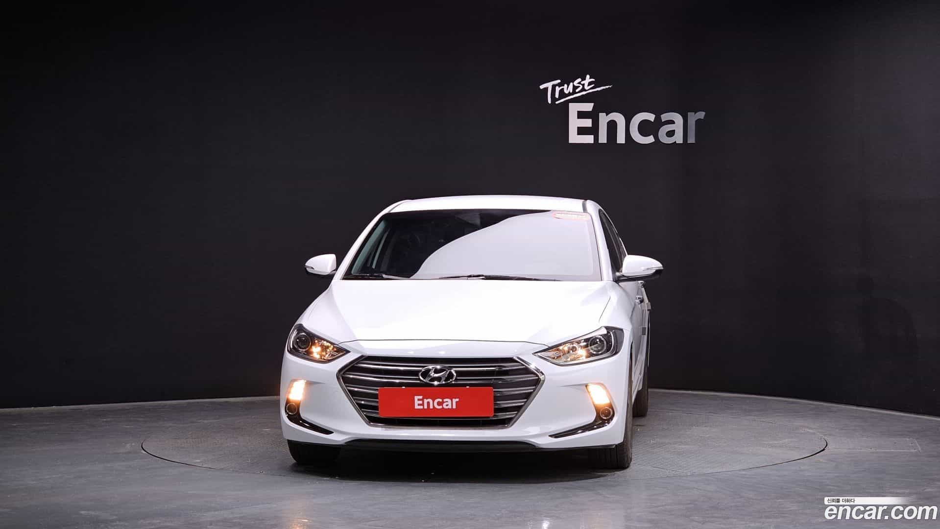AVANTE Hyundai 2017.0-OUTER-003