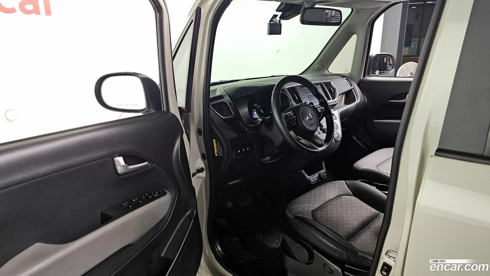 RAY Kia 2021.3-INNER-010