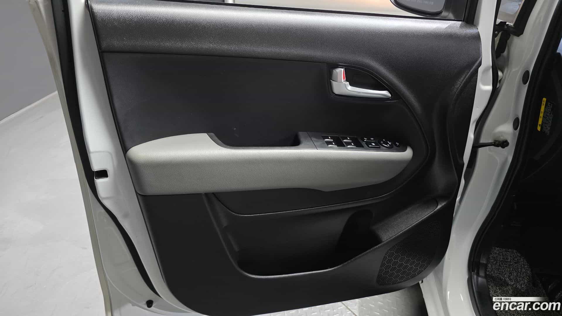 RAY Kia 2021.9-INNER-034