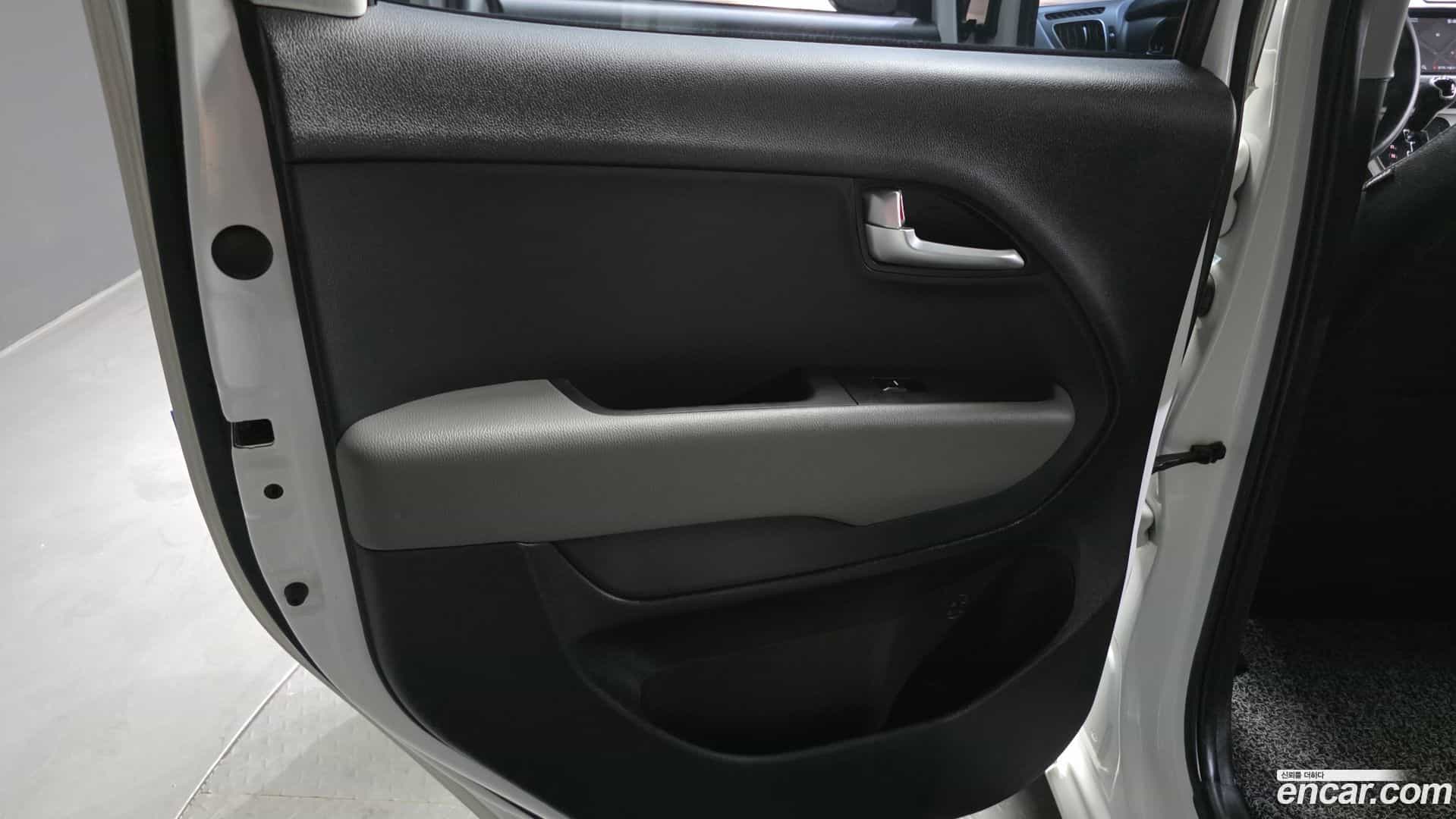 RAY Kia 2021.9-INNER-035