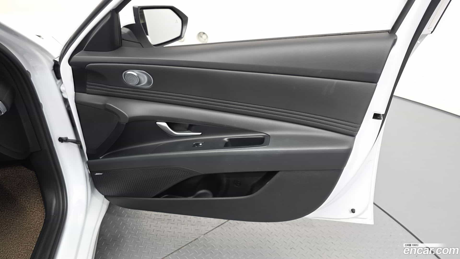 AVANTE Hyundai 2025.6-INNER-034