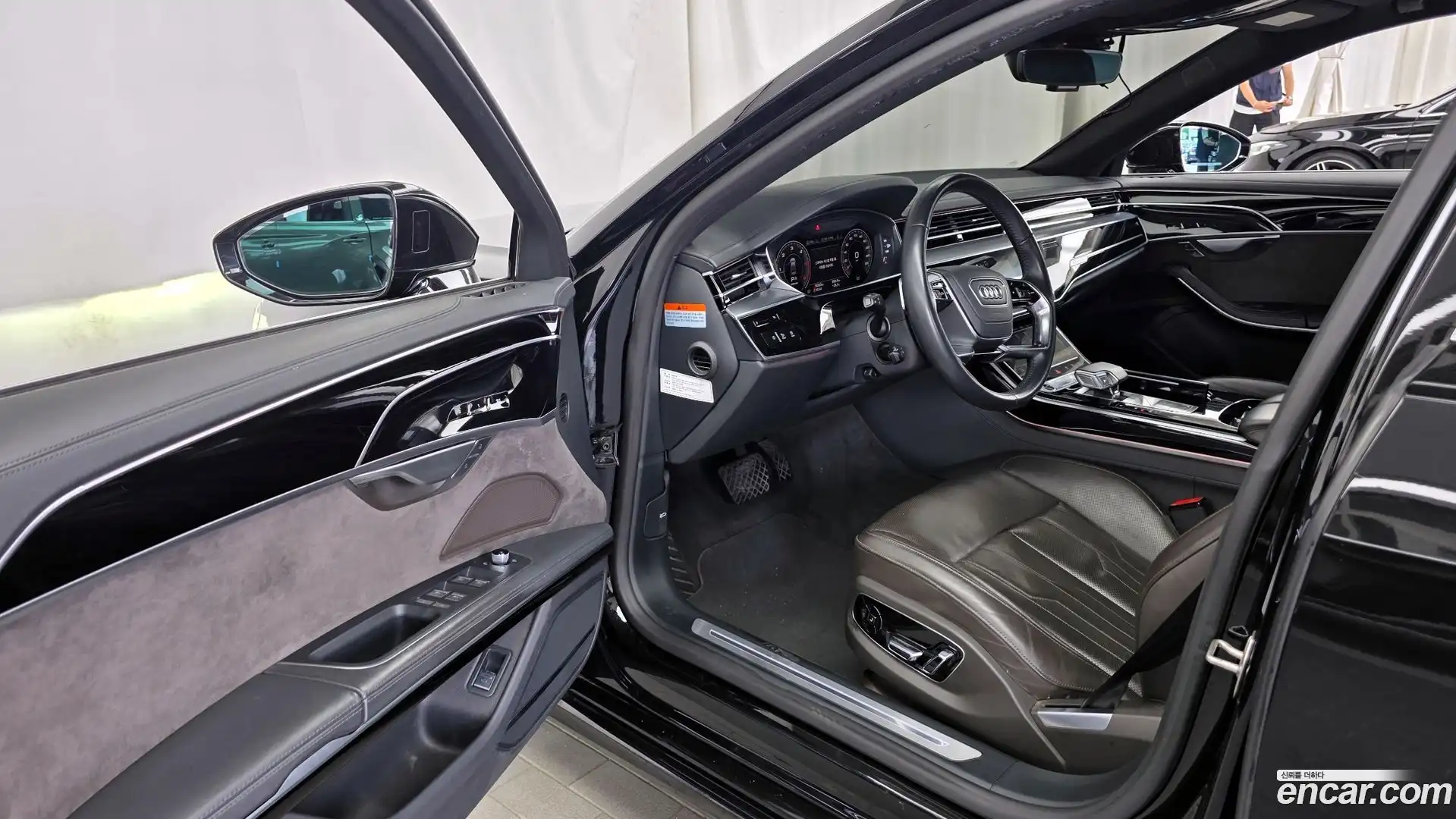 A8 Audi 2021.2-INNER-010