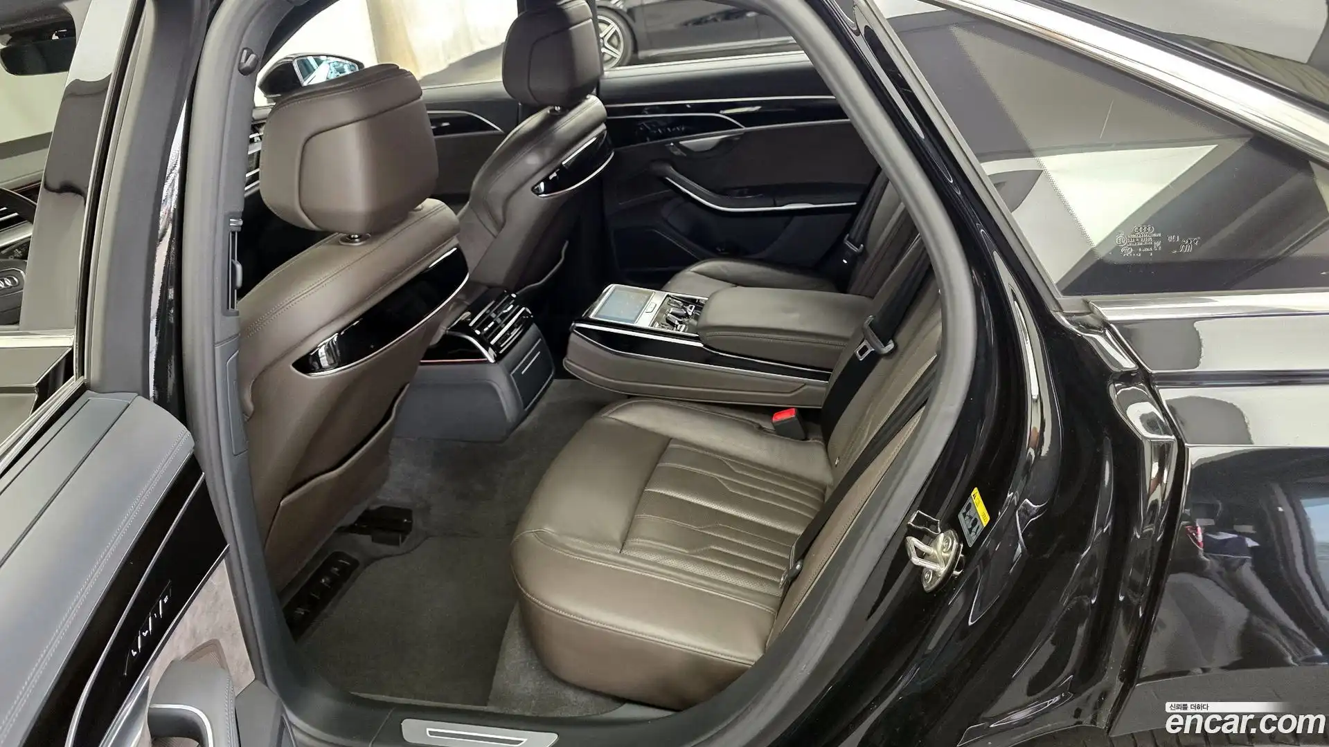 A8 Audi 2021.2-INNER-036