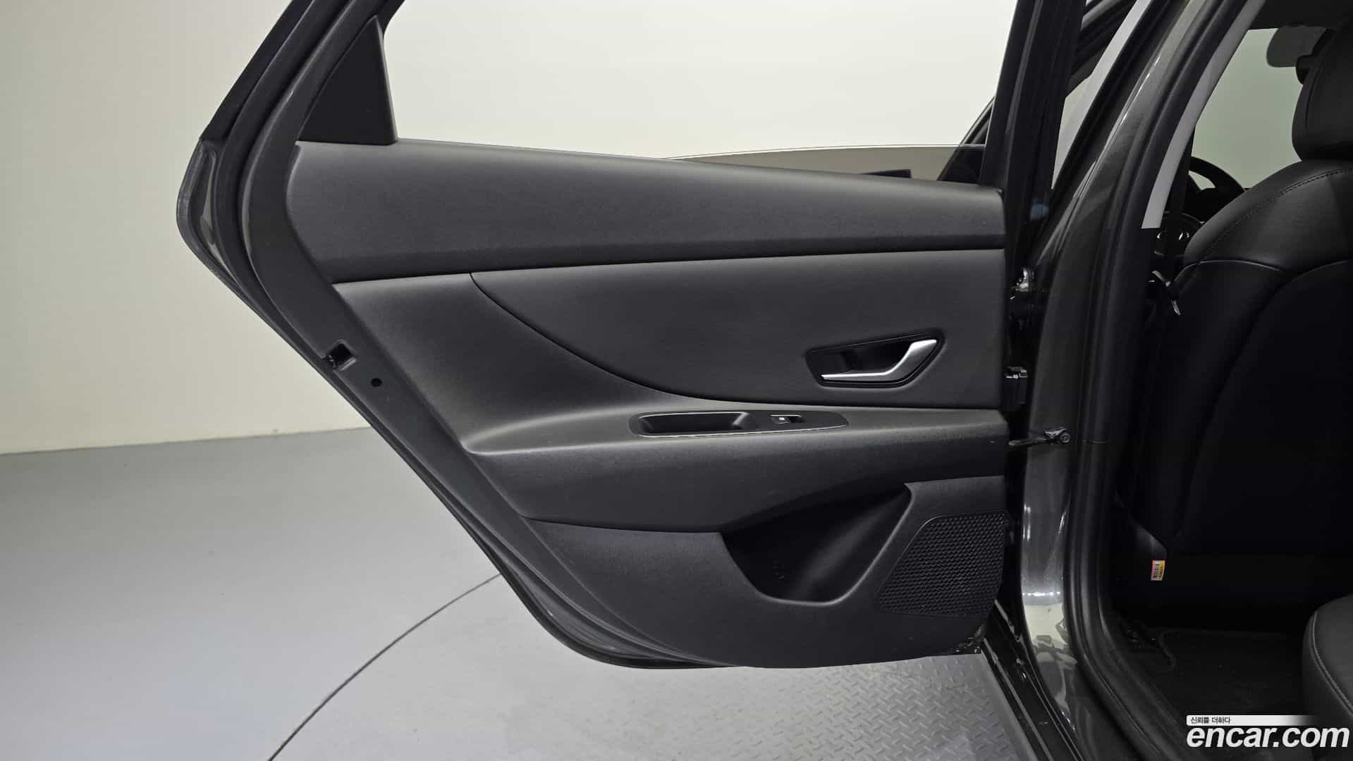 AVANTE Hyundai 2021.6-INNER-035