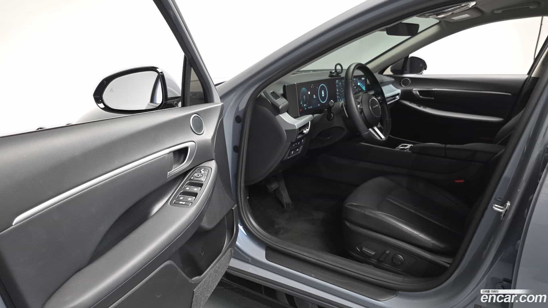 Sonata Hyundai 2025.9-INNER-010