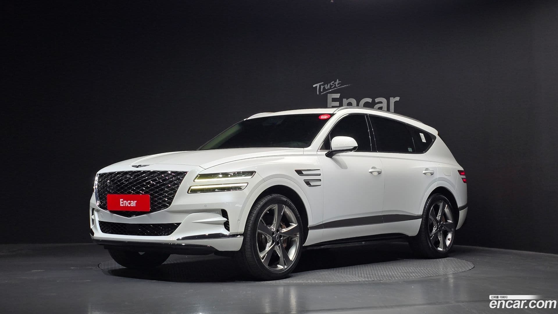 Main__Slider__Photo:GV80 Genesis 2023.3-0