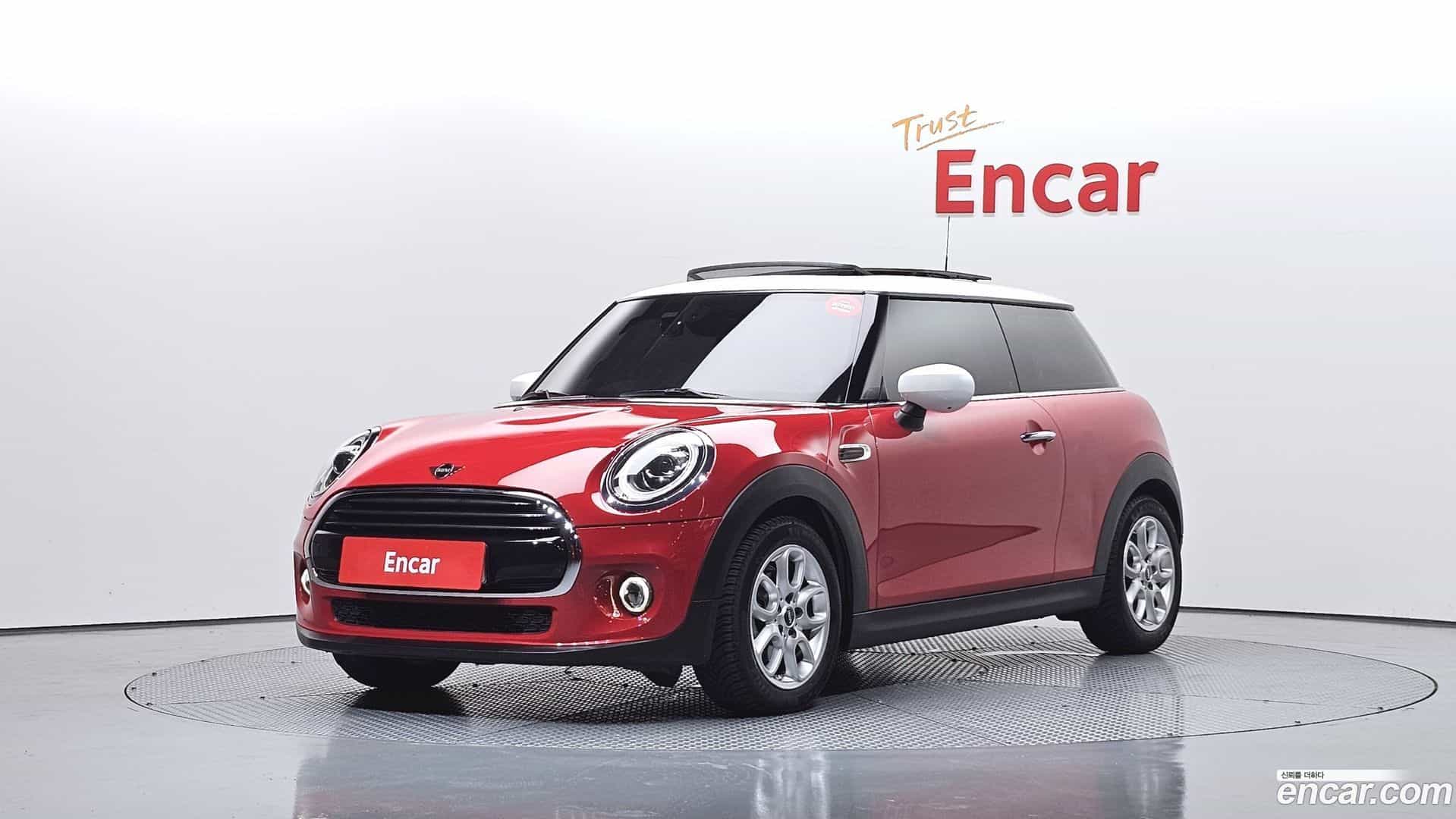 Cooper Mini 2020.0-OUTER-001
