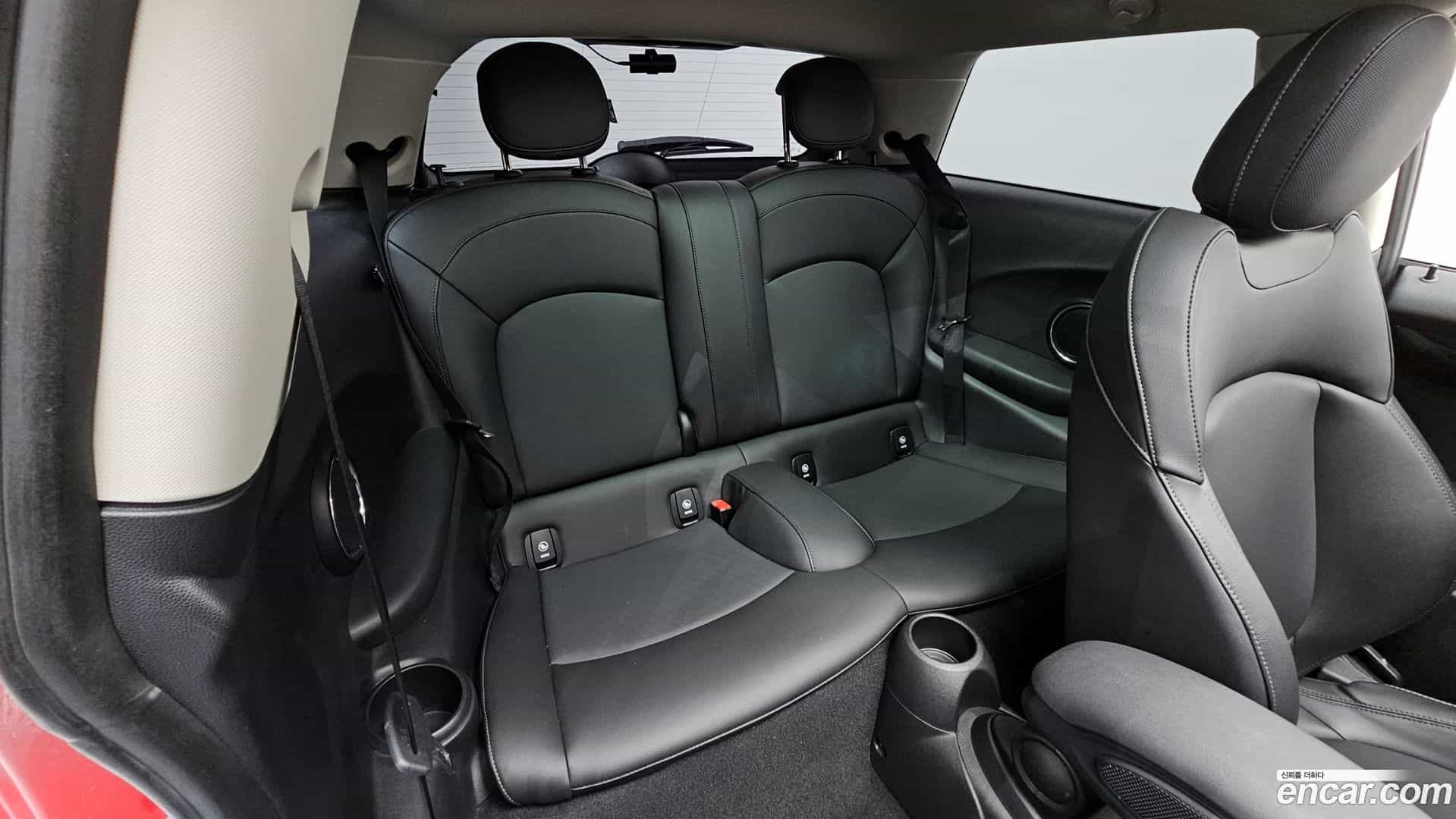 Cooper Mini 2020.0-OPTION-015