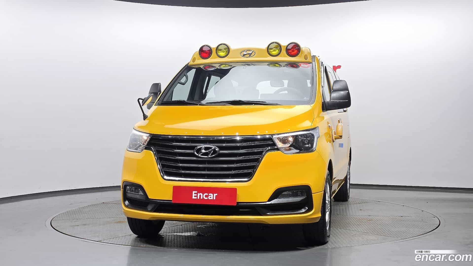 Starex Hyundai 2020.6-OUTER-003