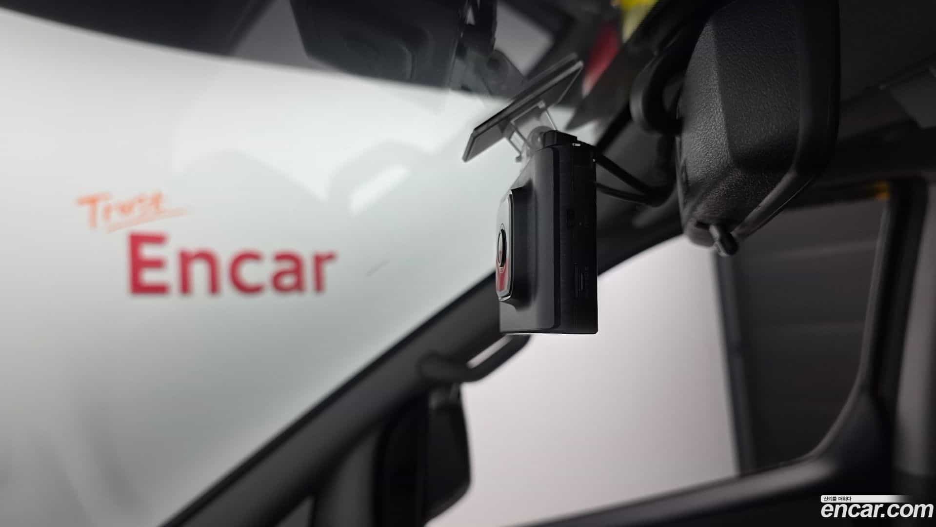 Starex Hyundai 2020.6-OPTION-023