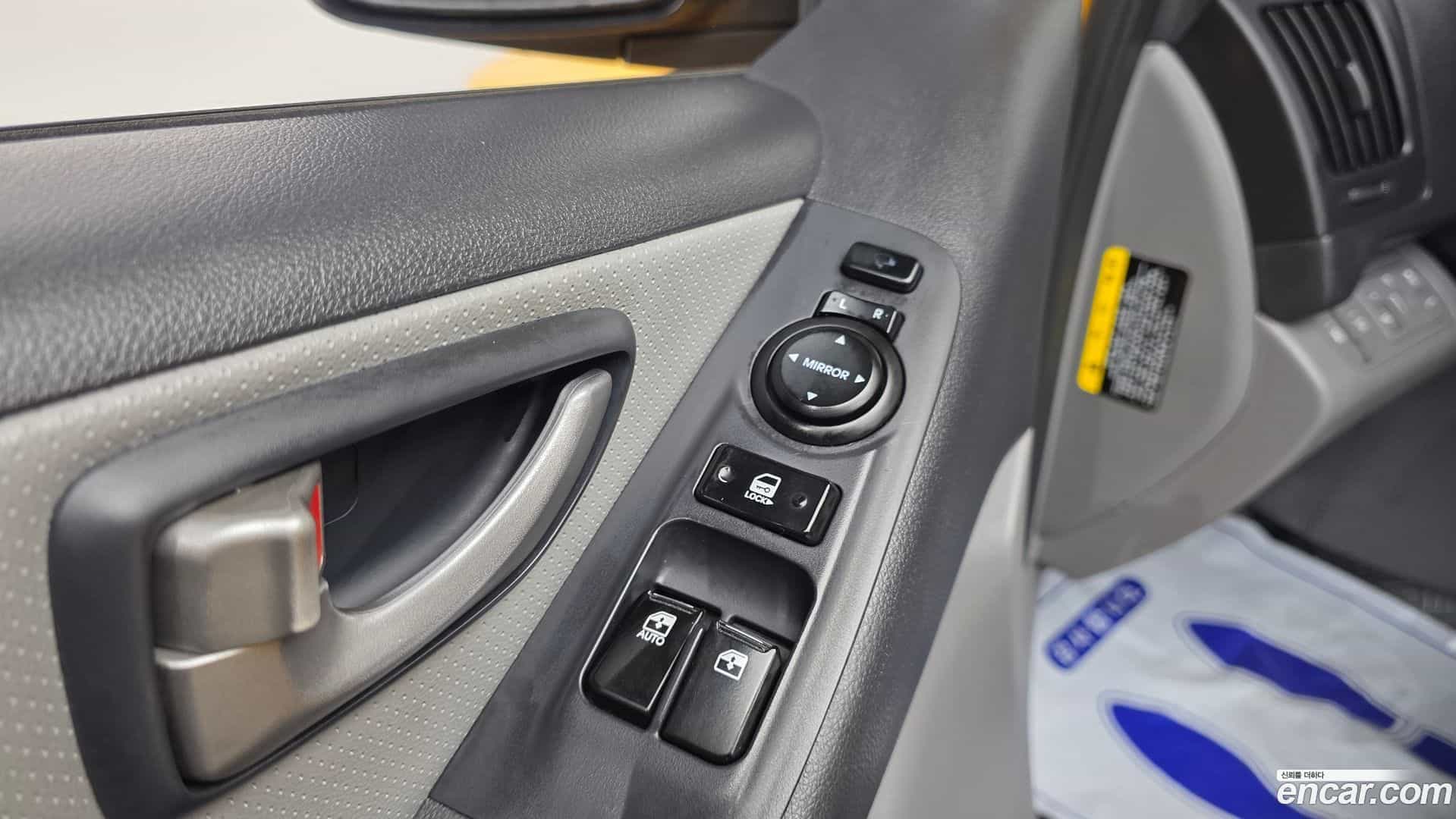 Starex Hyundai 2020.6-OPTION-040