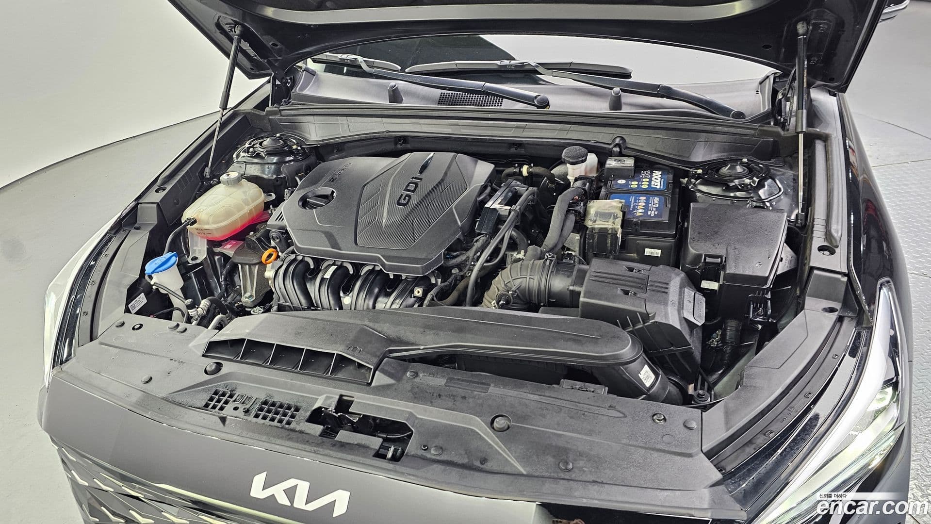 Main__Slider__Photo:K8 Kia 2022.4-5