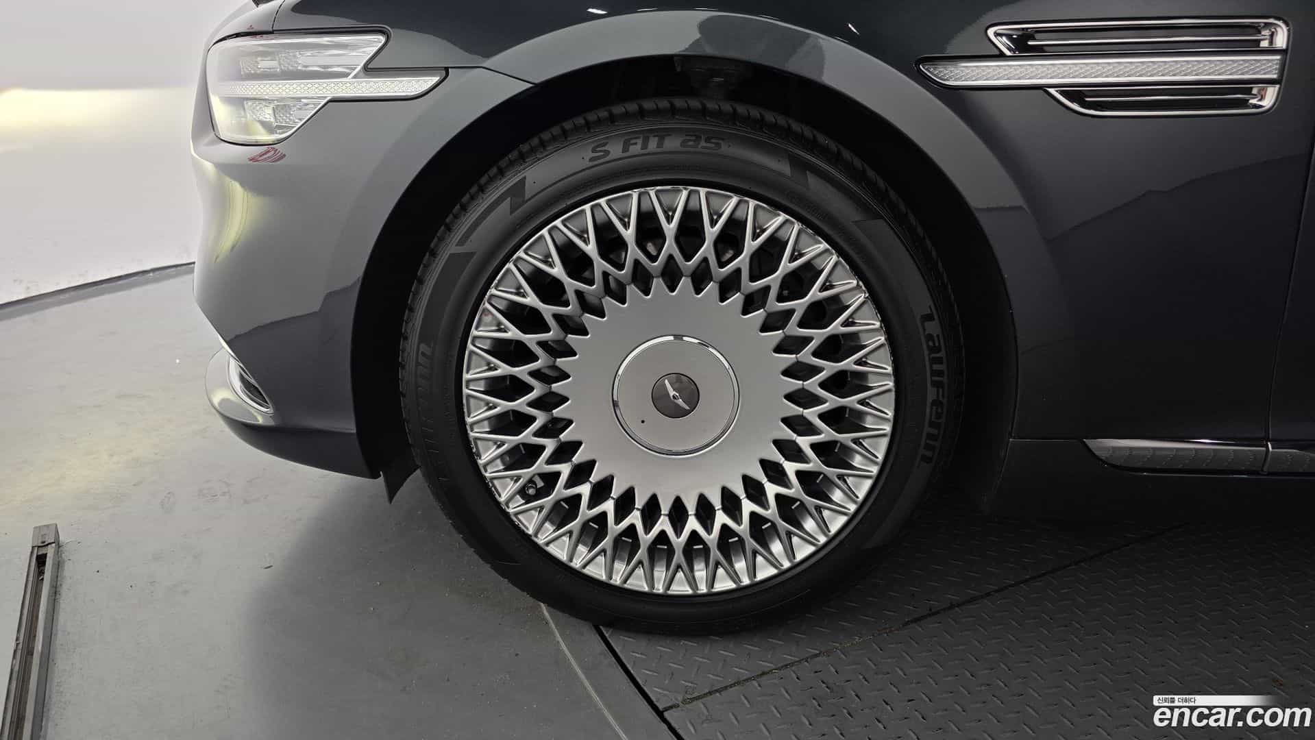 G90 Genesis 2020.8-OUTER-005
