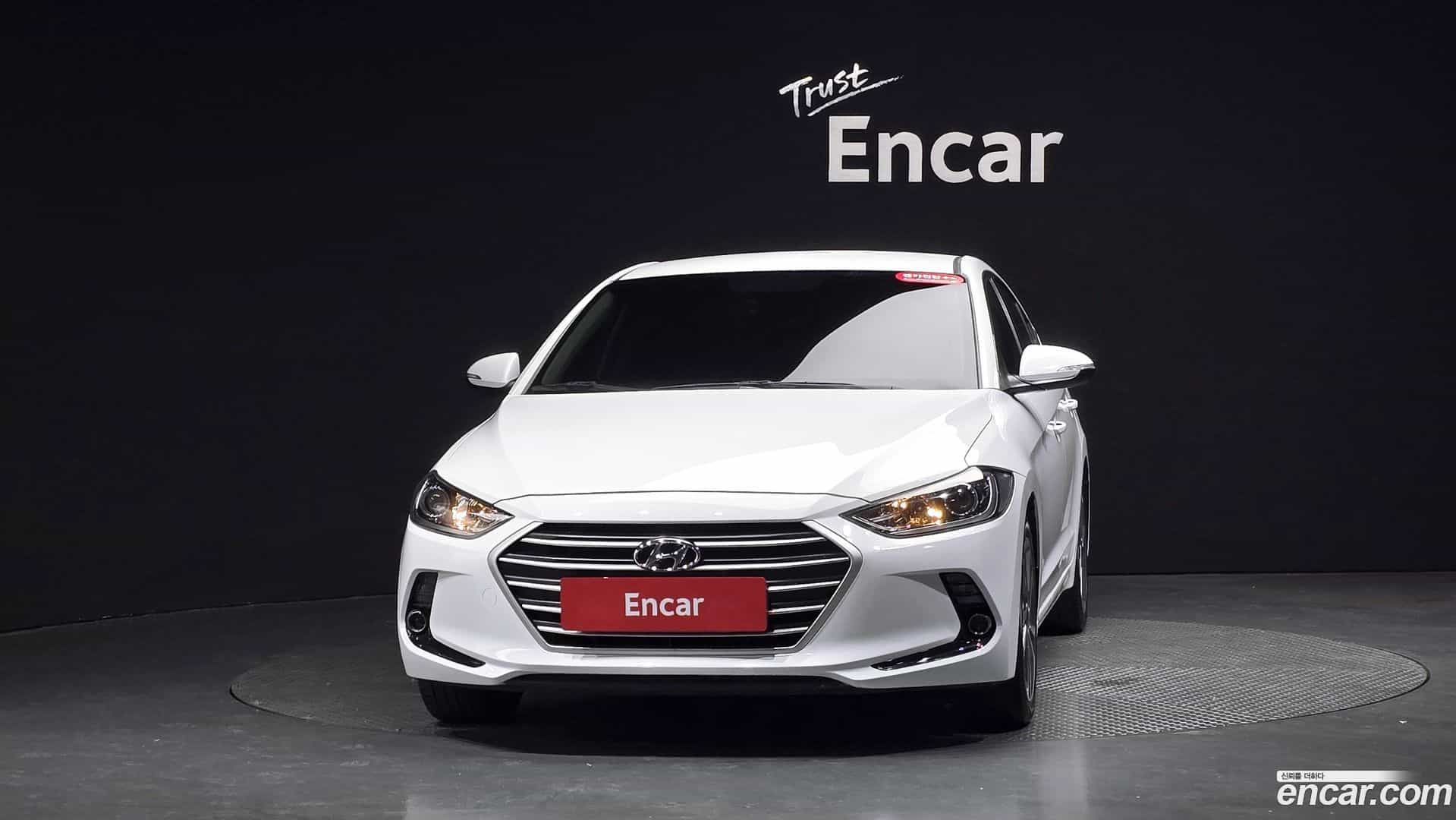 AVANTE Hyundai 2018.7-OUTER-003
