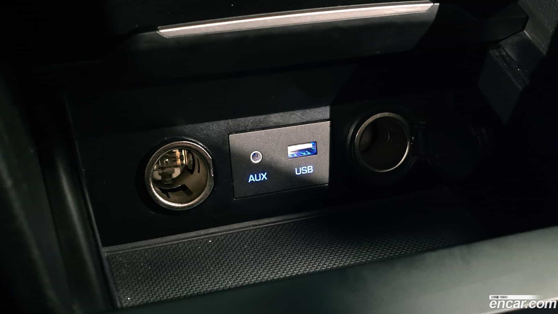 AVANTE Hyundai 2018.7-OPTION-040
