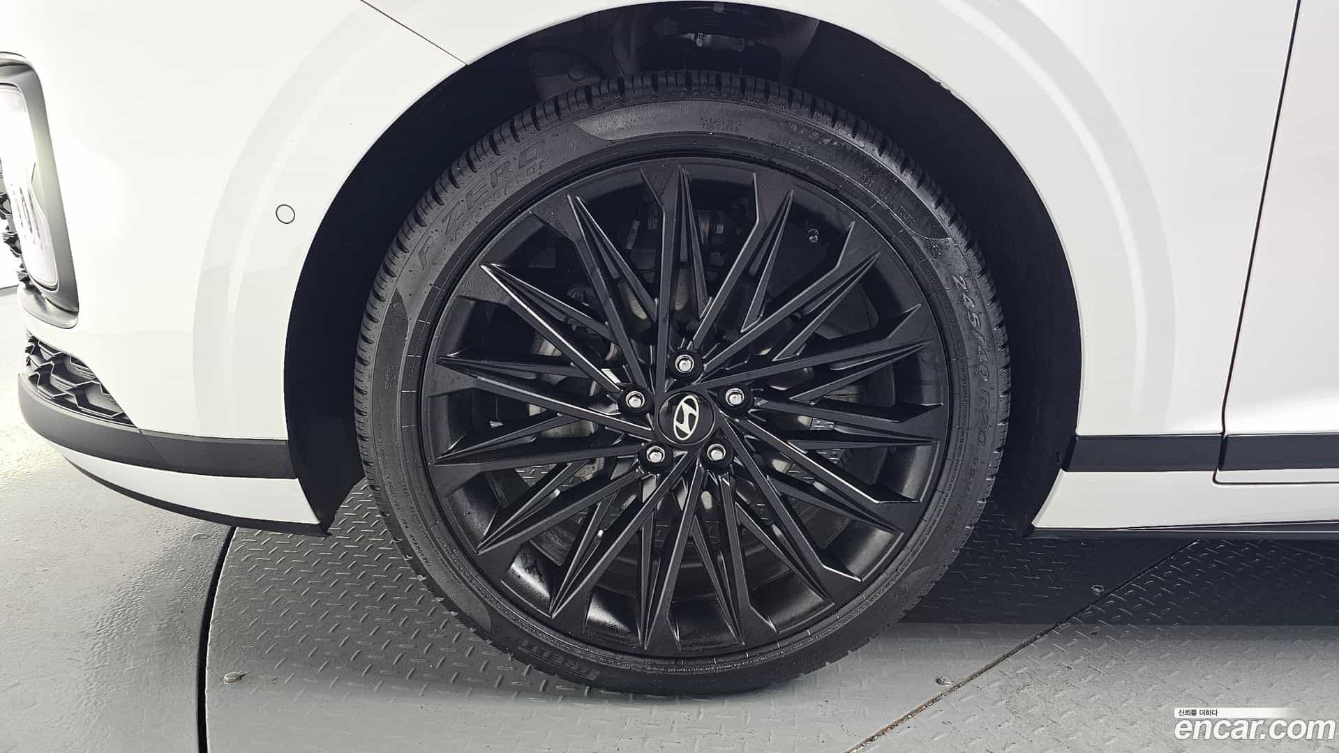 Grandeur Hyundai 2025.9-OUTER-005