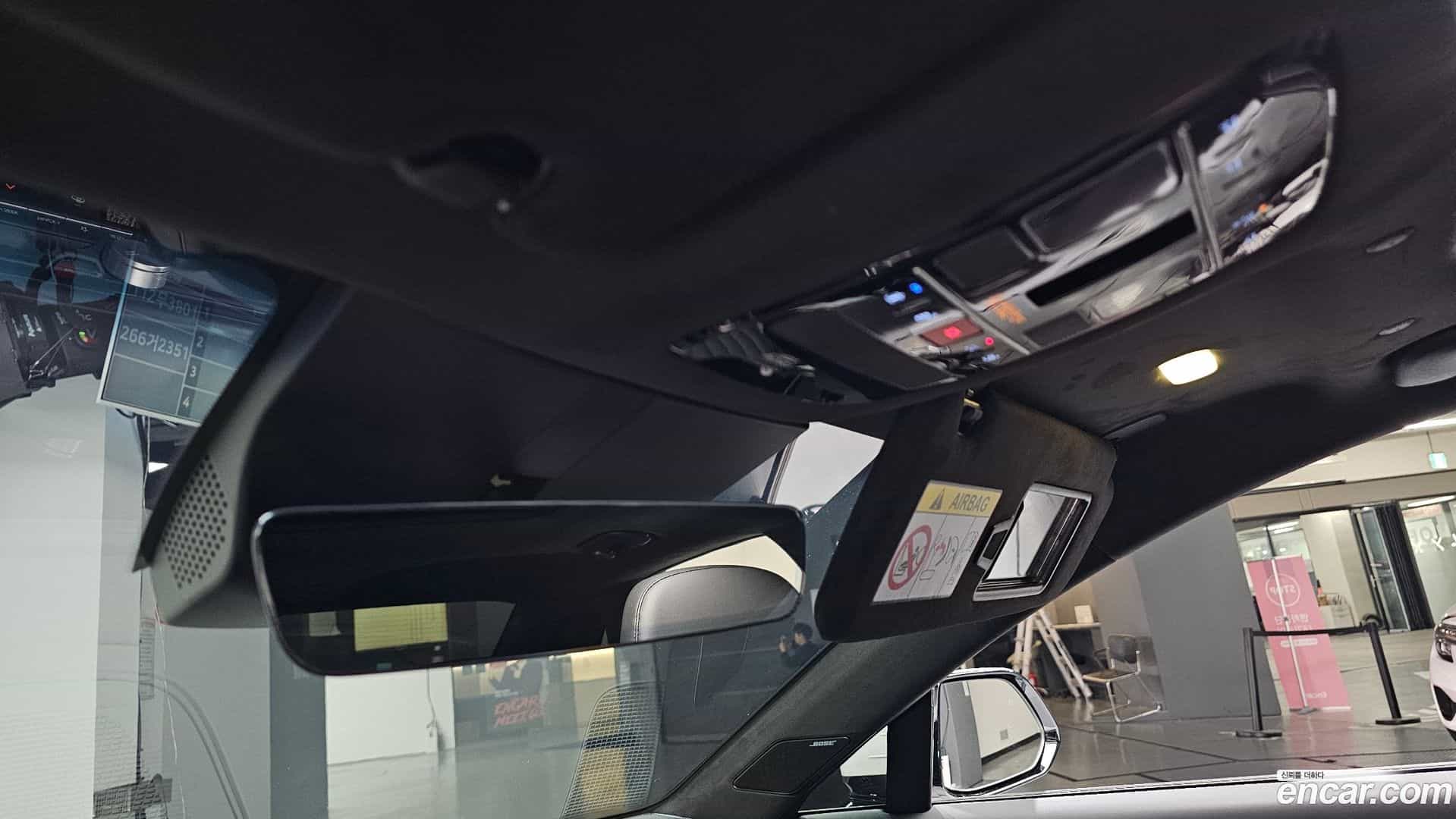 Grandeur Hyundai 2025.9-OPTION-023