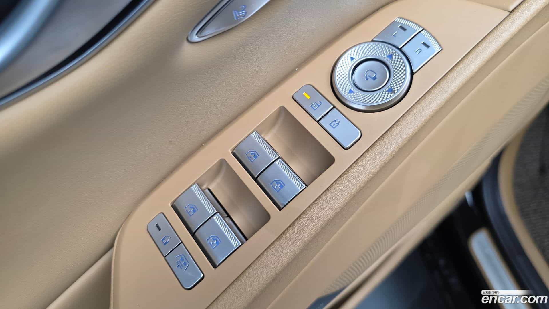 G80 Genesis 2025.2-OPTION-042