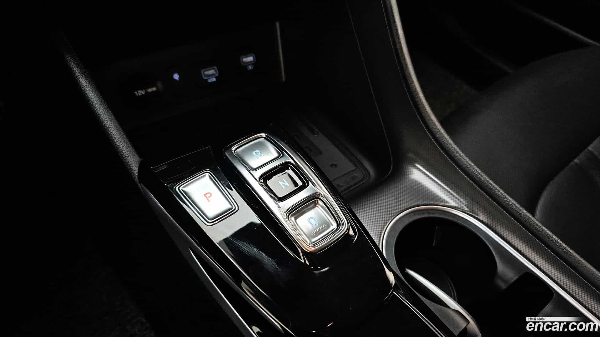 Sonata Hyundai 2019.4-INNER-009