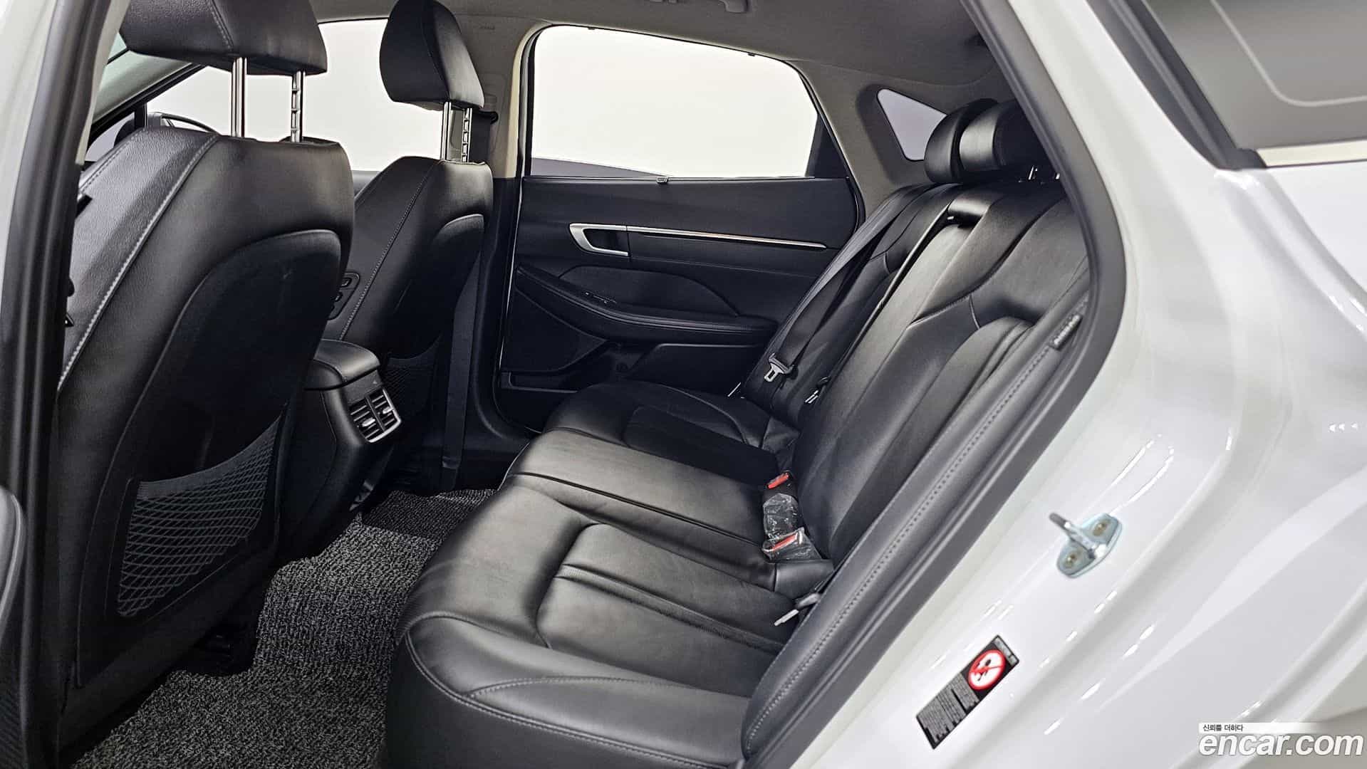 Sonata Hyundai 2019.4-INNER-036