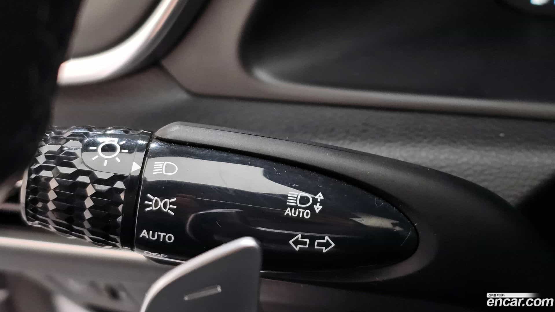 Sonata Hyundai 2019.4-OPTION-043