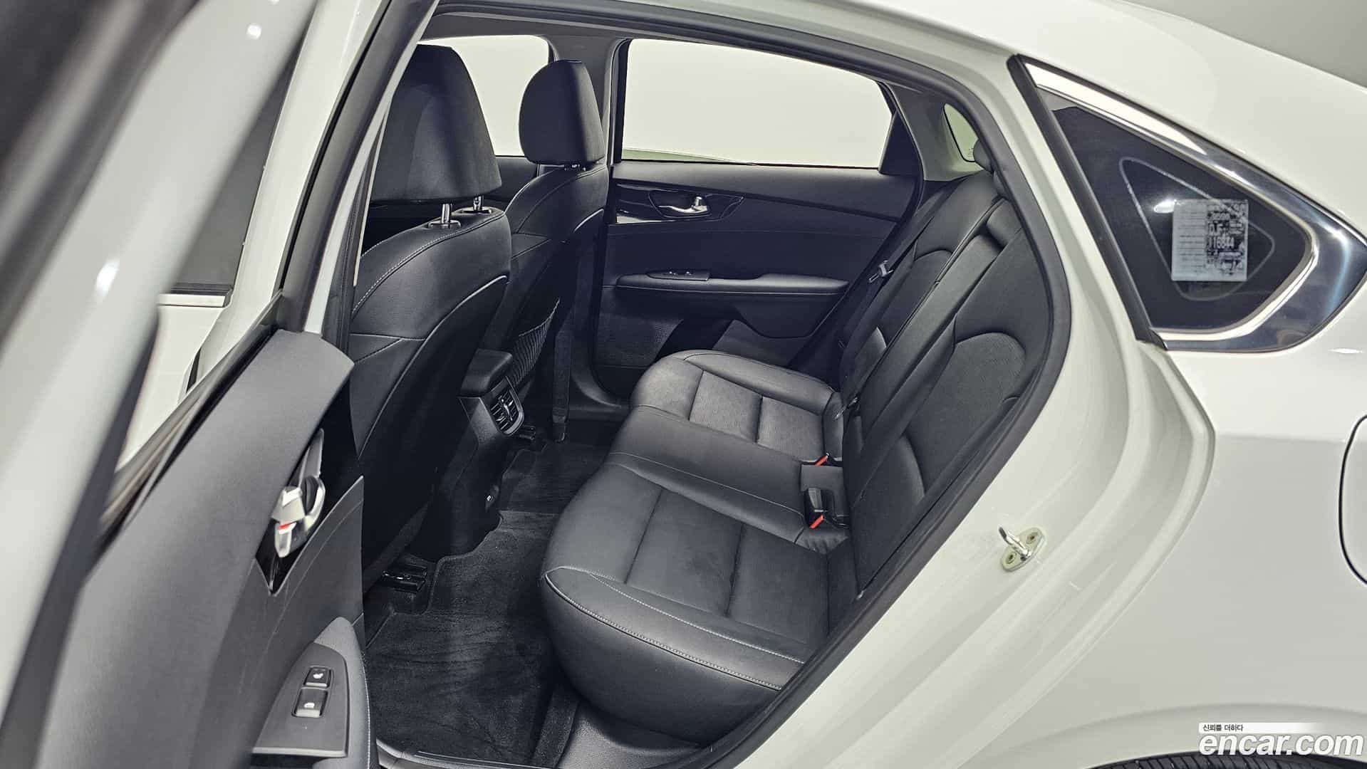 K3 Kia 2021.4-OPTION-015