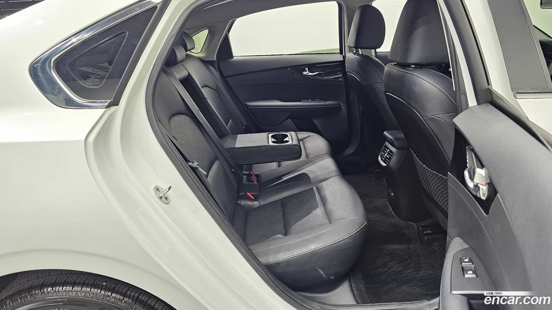 K3 Kia 2021.4-OPTION-016