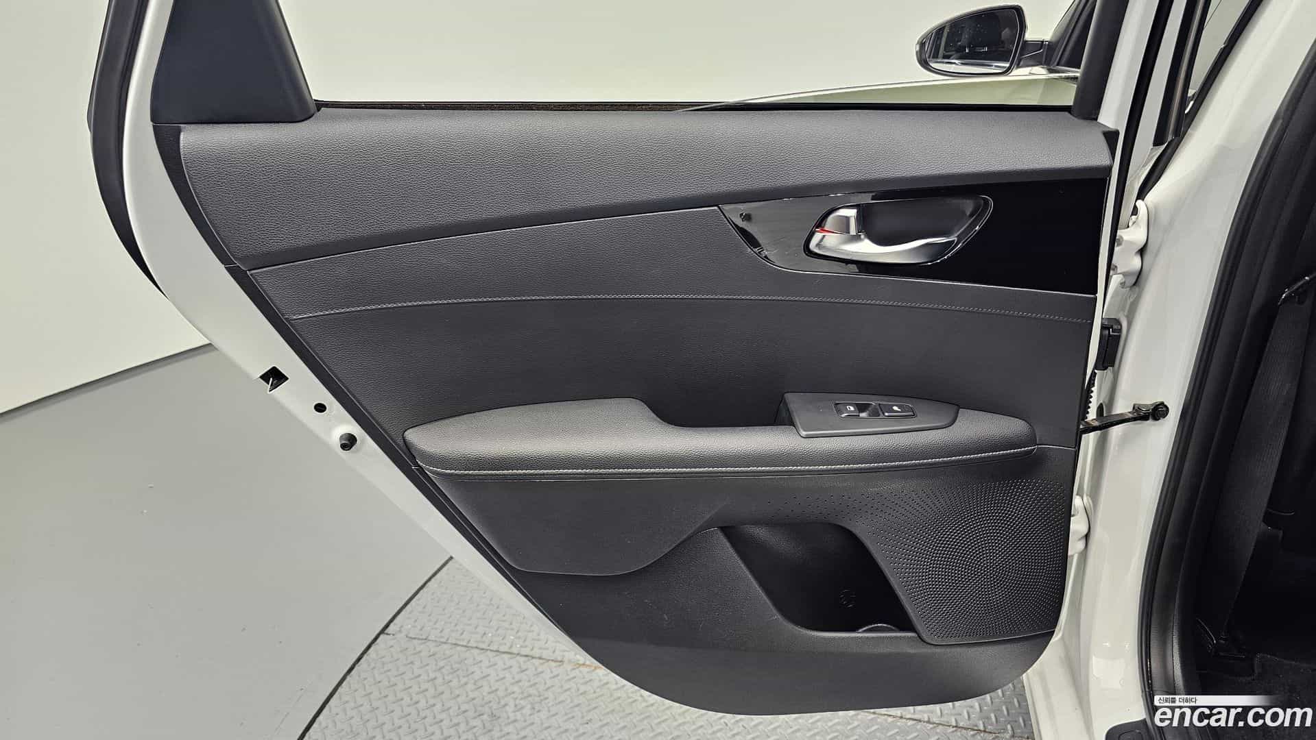 K3 Kia 2021.4-INNER-035