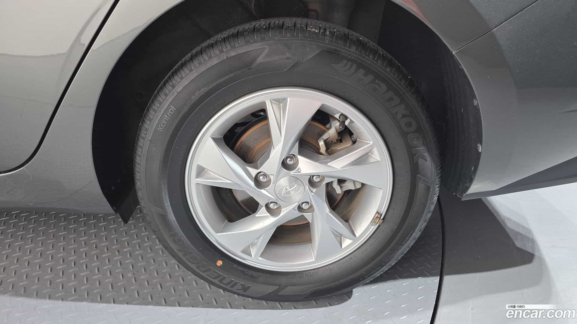 AVANTE Hyundai 2021.7-OUTER-031