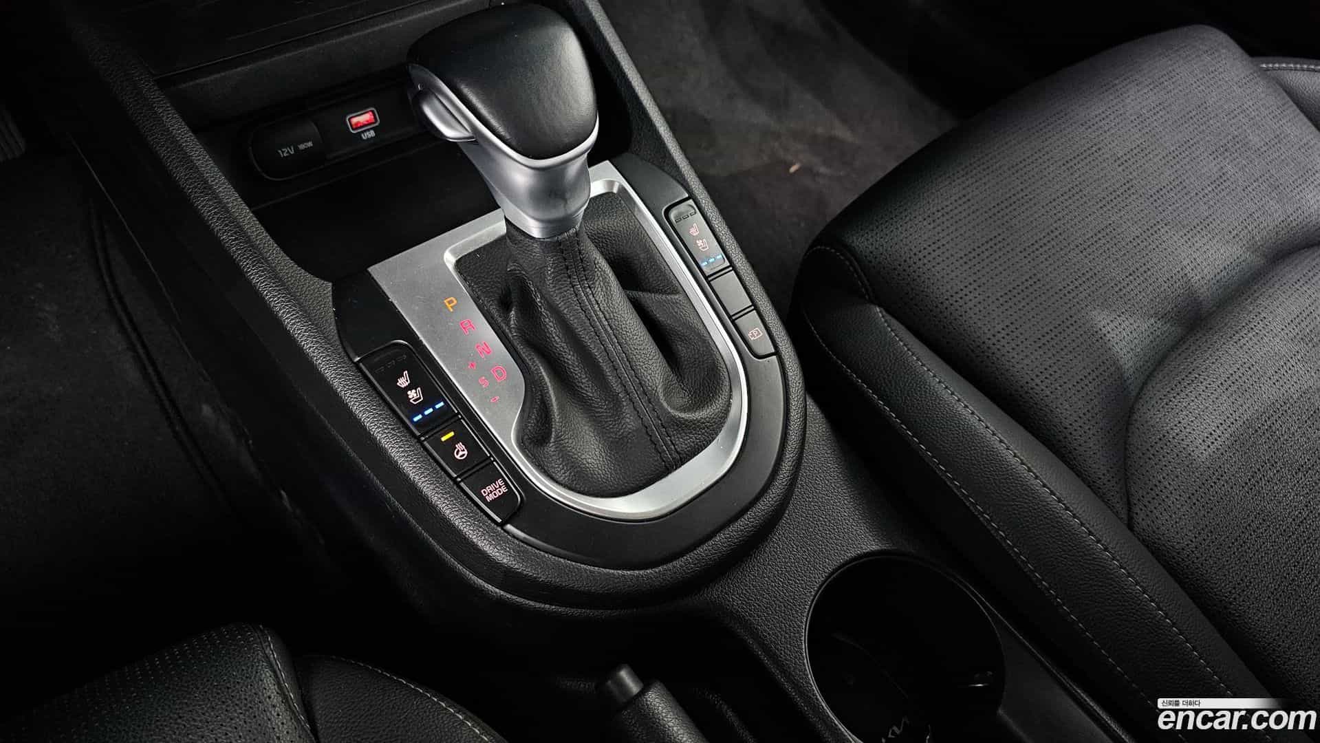 K3 Kia 2022.2-INNER-009