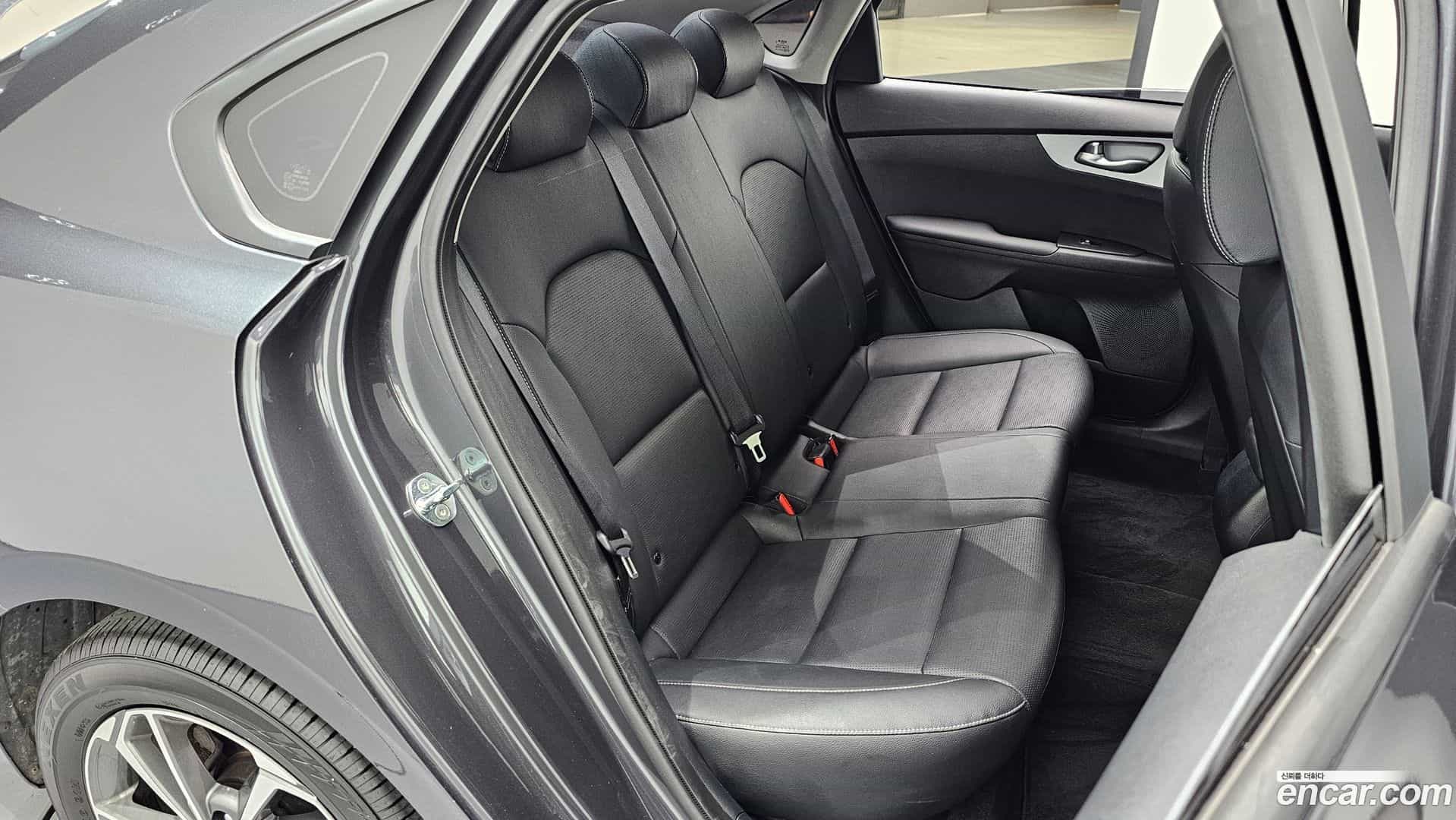 K3 Kia 2022.2-OPTION-015