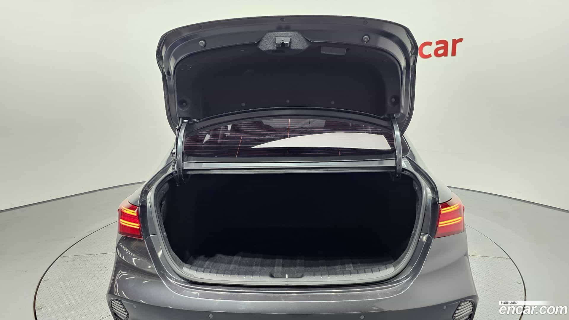 K3 Kia 2022.2-OPTION-041