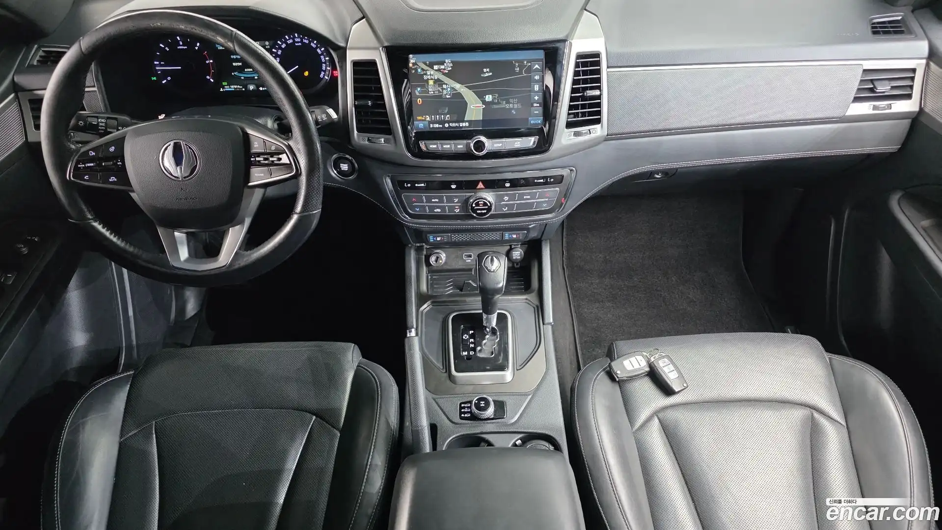 Rexton KG Mobility 2019.5-INNER-007