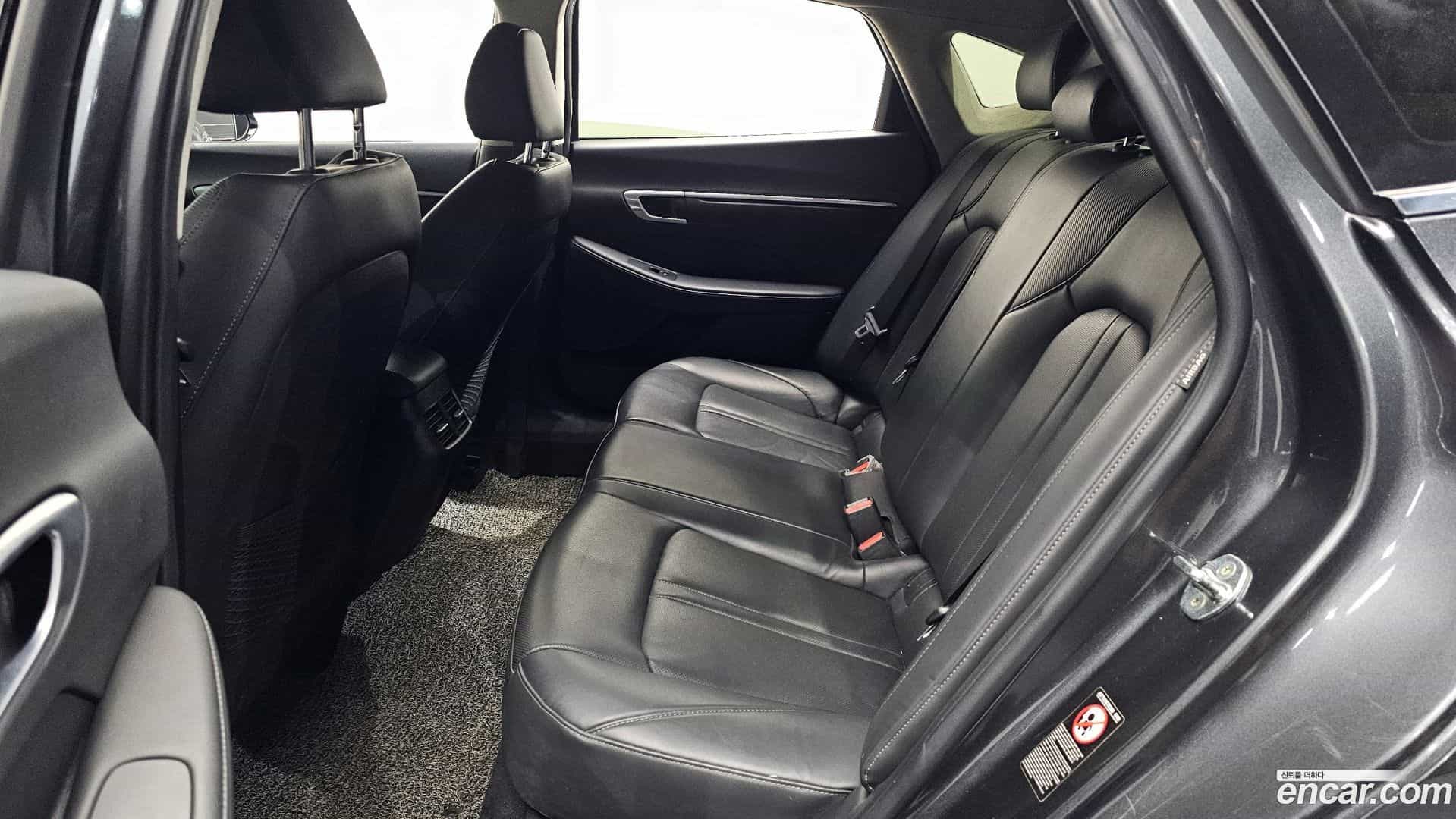 Sonata Hyundai 2022.6-OPTION-016
