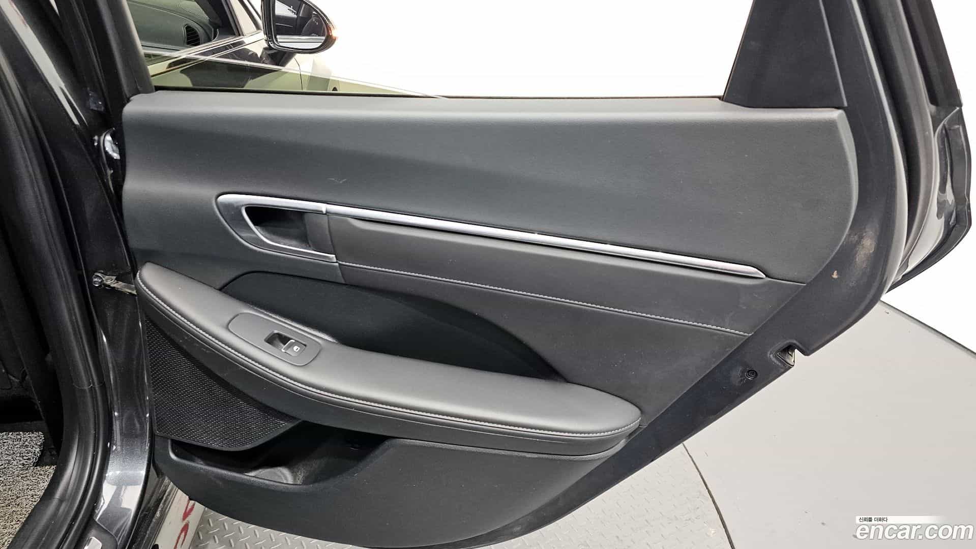 Sonata Hyundai 2022.6-OPTION-041