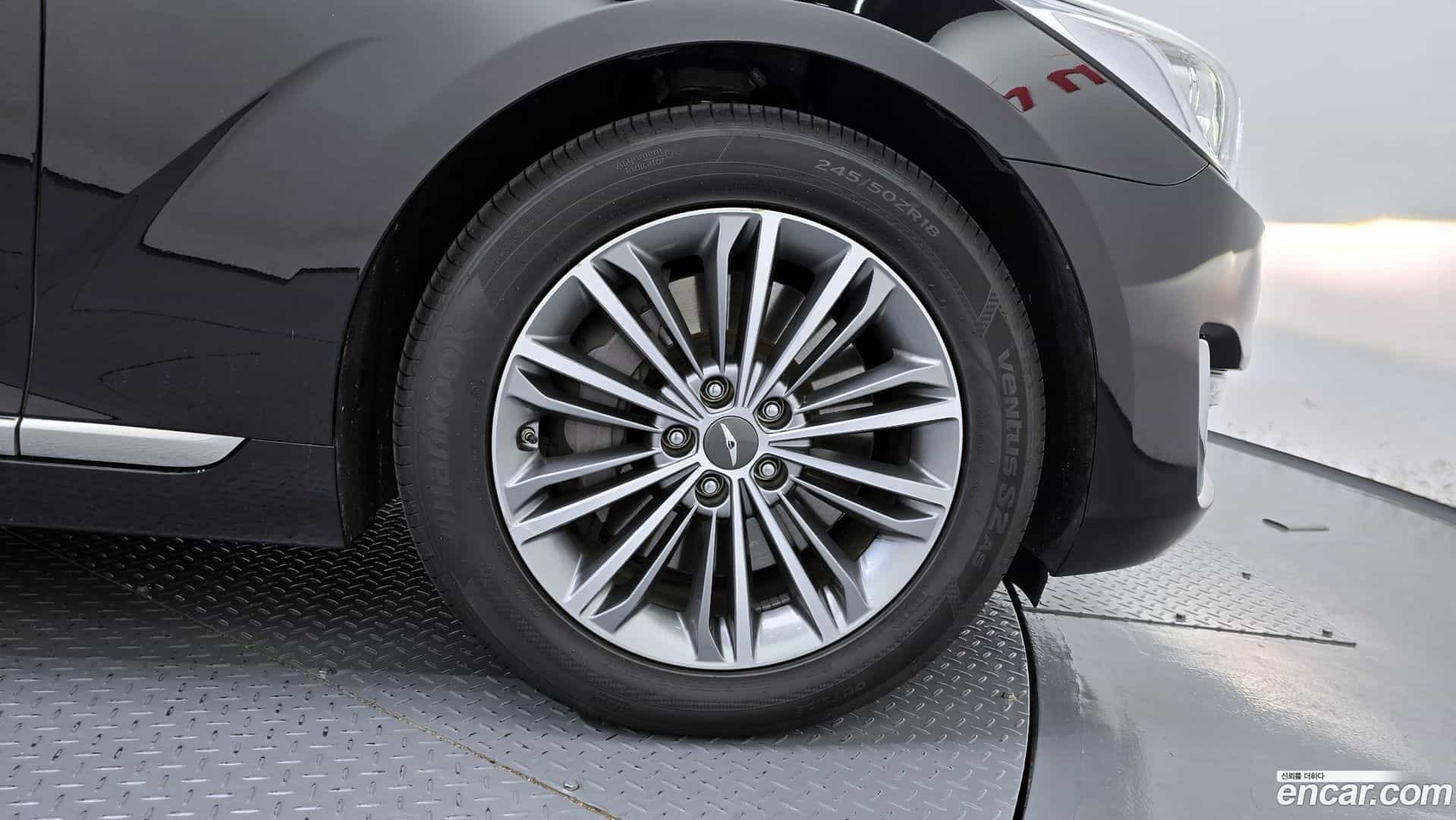 EQ900 Genesis 2016.3-OUTER-031
