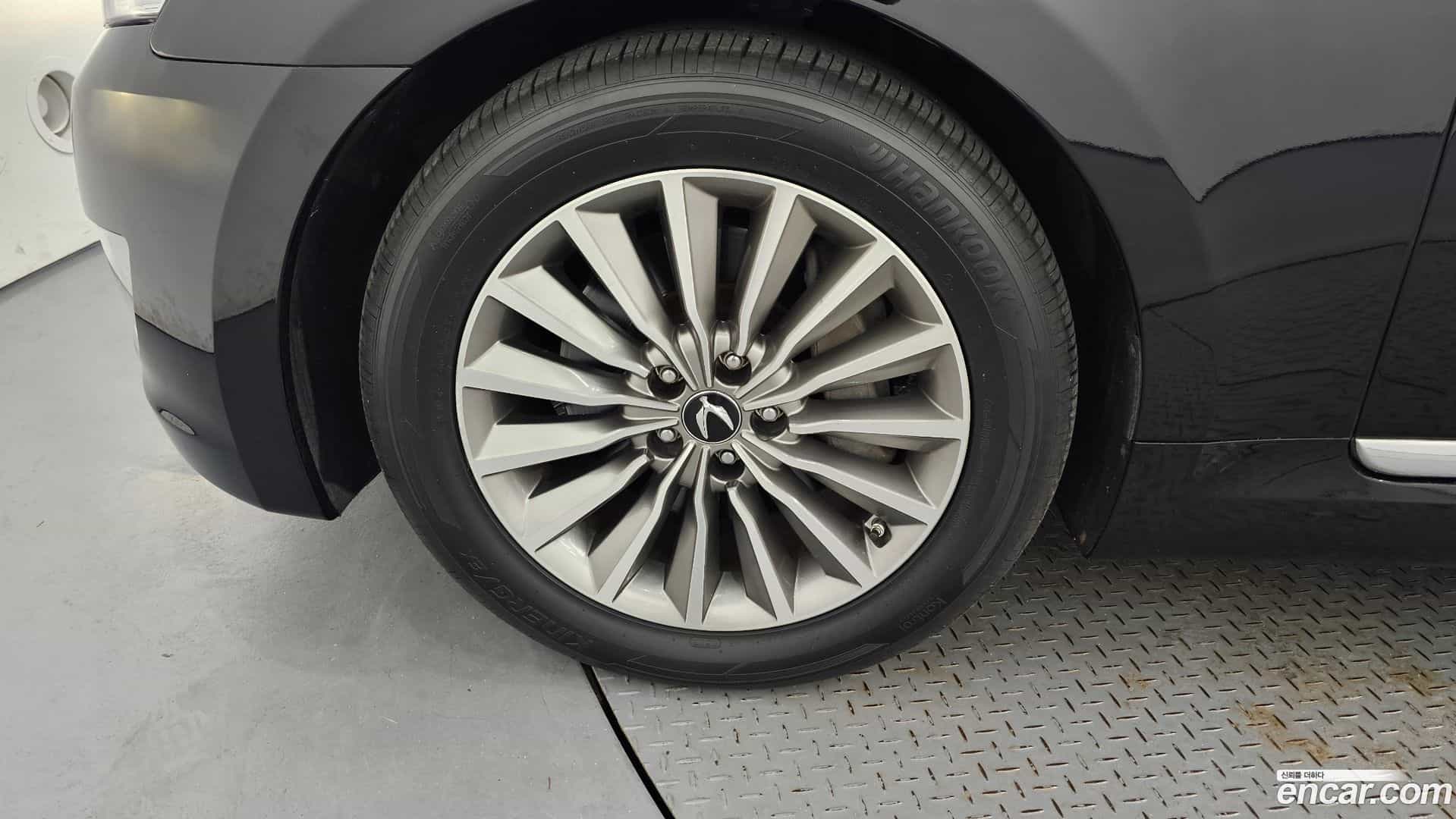 Equus Hyundai 2013.3-OUTER-005