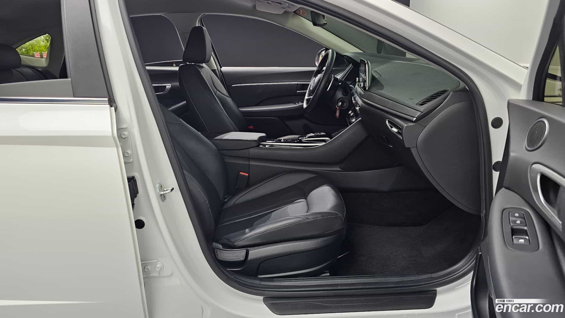 Sonata Hyundai 2022.5-INNER-036
