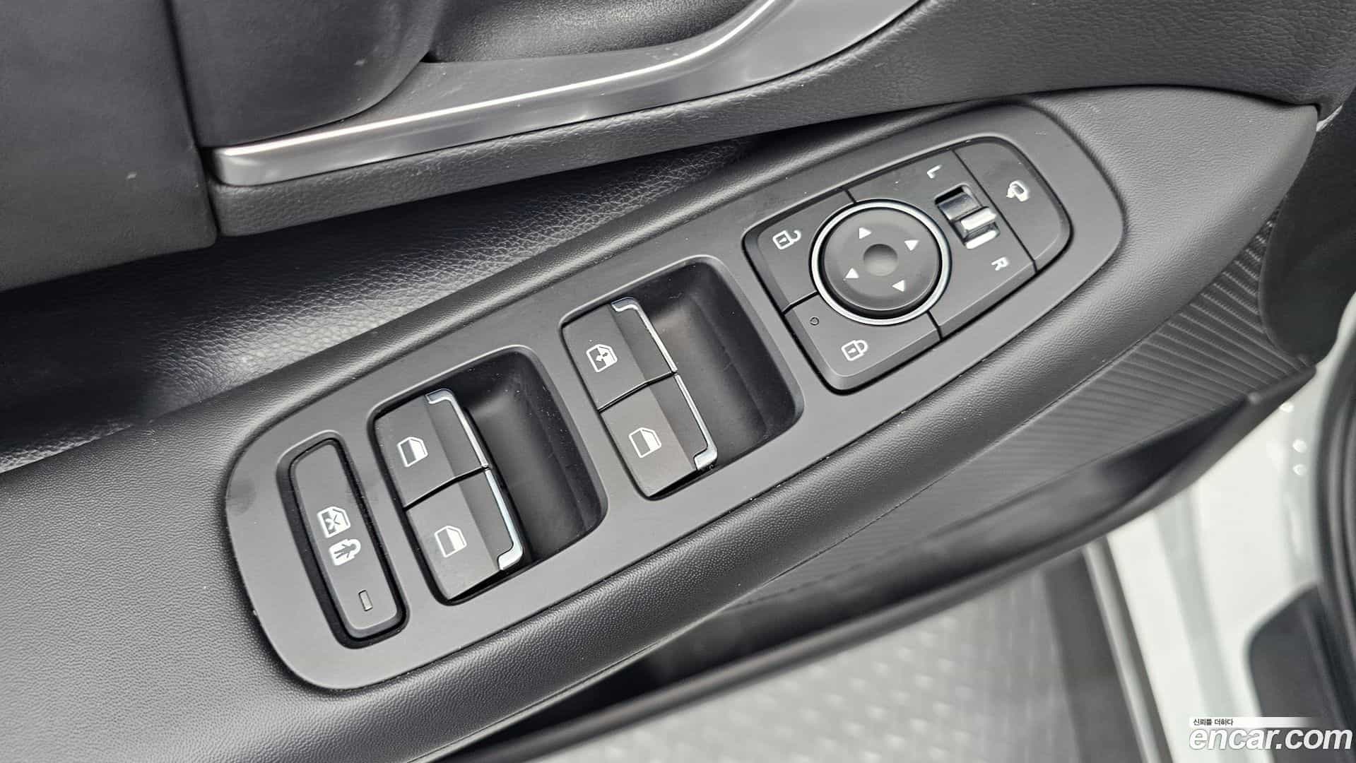 Sonata Hyundai 2022.5-OPTION-040