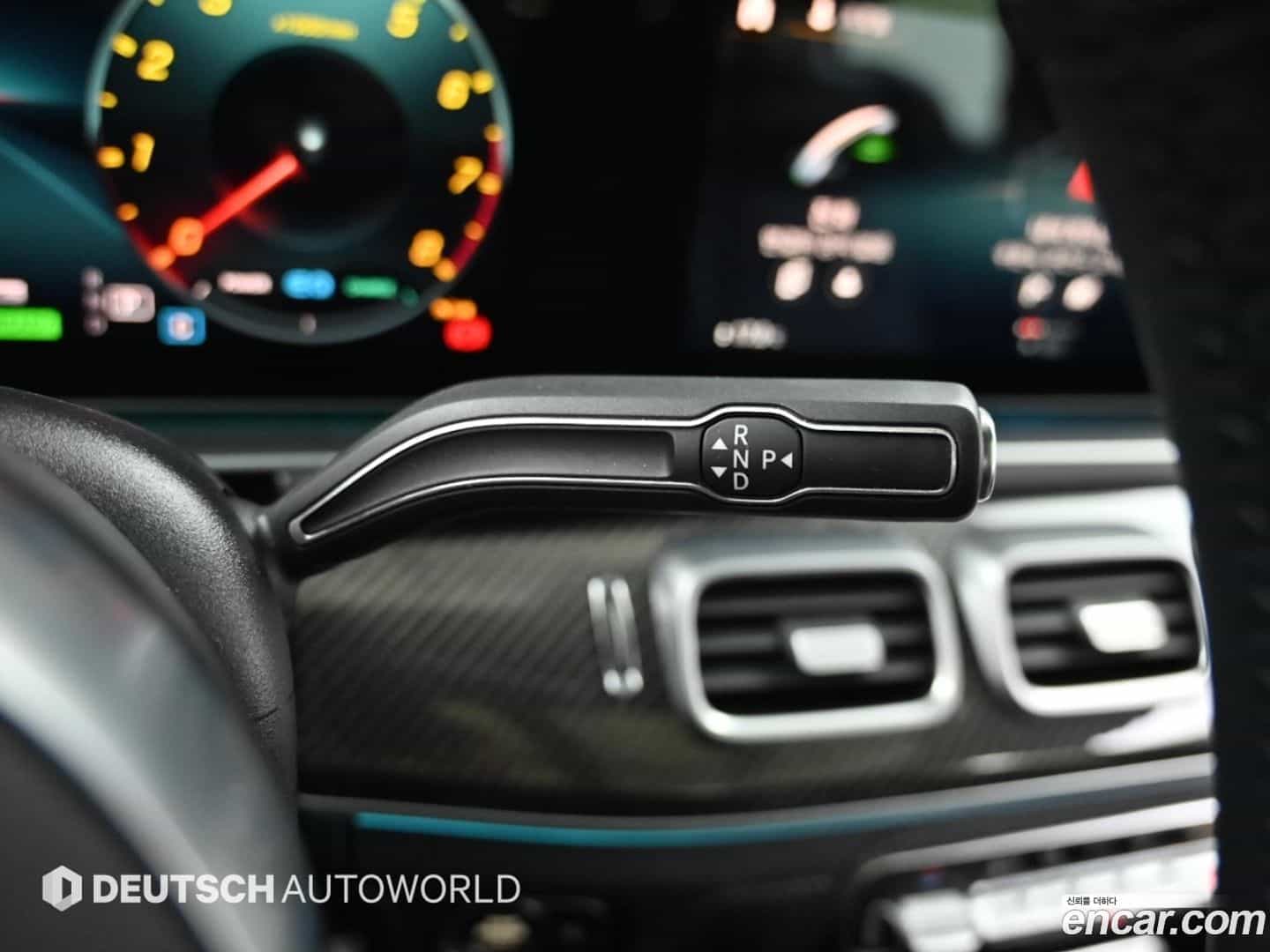 GLE-Class Mercedes-Benz 2022.4-OPTION-018