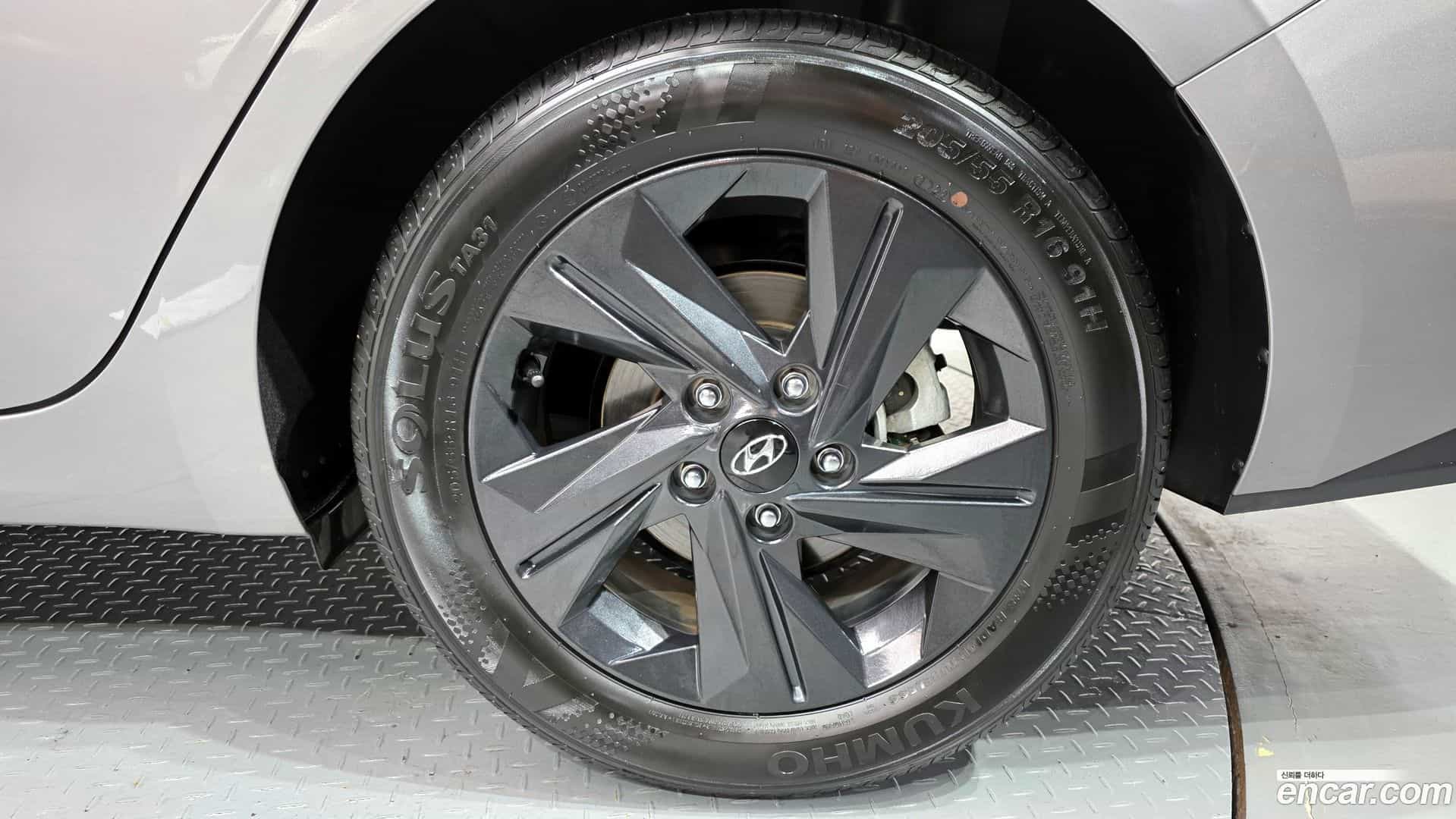 AVANTE Hyundai 2022.6-OUTER-031